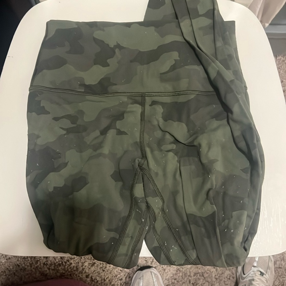 Camo Lululemon Aligns